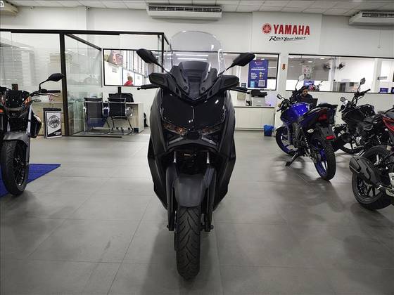 YAMAHA XMAX 250 CONNECTED ABS 